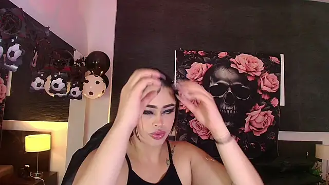 EvaaFoxxy1 online show from 06.26.26