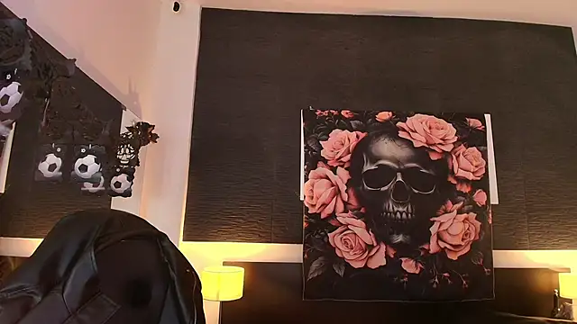 EvaaFoxxy1 online show from 06.29.26