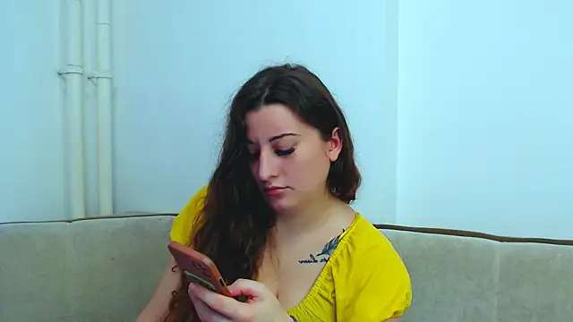 Helen Adams  online show from 12.25.24