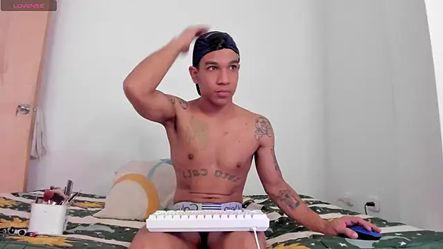 its me miley online show from 11.02.25