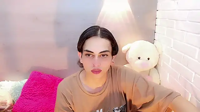 Daniela Pink  online show from 10.09.25