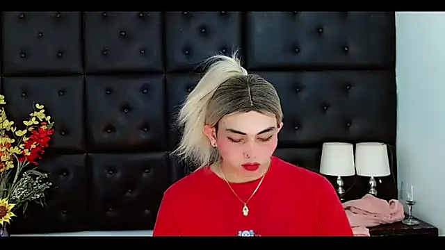 Daniela Pink  online show from 05.01.26