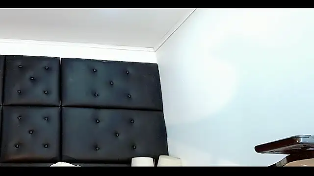 Daniela Pink  online show from 05.10.26