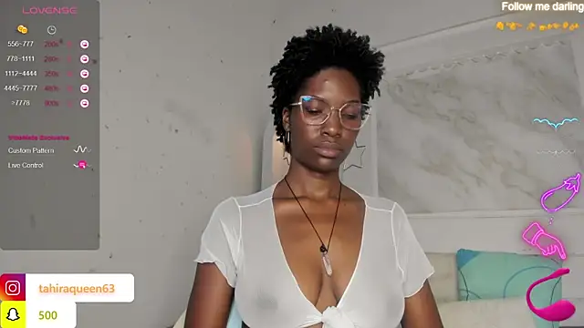 Snapshot of Tahira_21_ chatting on 02.01.25 Tahira 21 online show from 02.01.25