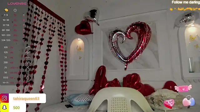 Snapshot of Tahira_21_ chatting on 02.11.25 Tahira 21 online show from 02.11.25