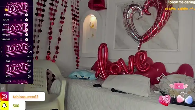 Snapshot of Tahira_21_ chatting on 02.12.25 Tahira 21 online show from 02.12.25