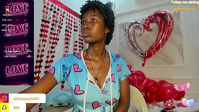 Snapshot of Tahira_21_ chatting on 02.12.25 Tahira 21 online show from 02.12.25