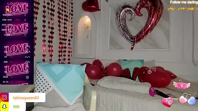 Snapshot of Tahira_21_ chatting on 02.15.25 Tahira 21 online show from 02.15.25