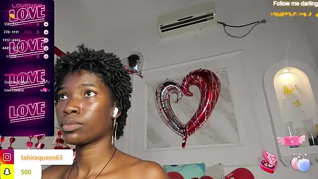 Snapshot of Tahira_21_ chatting on 02.18.25 Tahira 21 online show from 02.18.25