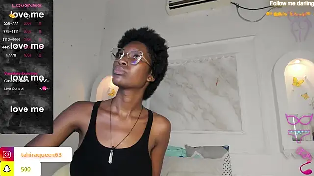 Snapshot of Tahira_21_ chatting on 02.25.25 Tahira 21 online show from 02.25.25