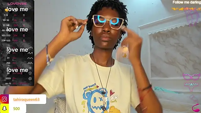 Snapshot of Tahira_21_ chatting on 03.12.25 Tahira 21 online show from 03.12.25