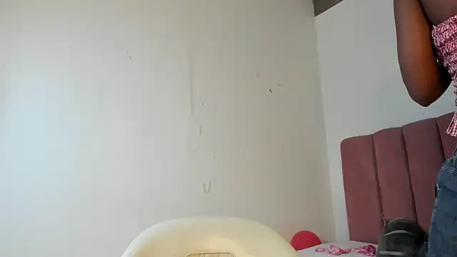 Tahira 21  online show from 03.13.26