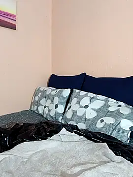 Fantasy1976 online show from 01.12.26