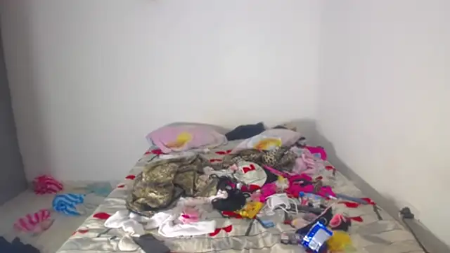 barbara anal squirt  online show from 04.21.26