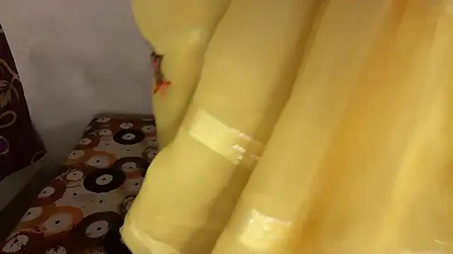 Snapshot of shuhana_ chatting on 09.20.25 shuhana online show from 09.20.25