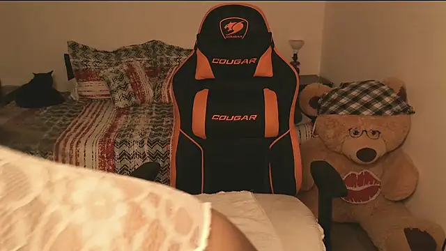 Snapshot of KRISTAL__JACKSON chatting on 03.22.25 KRISTAL JACKSON online show from 03.22.25