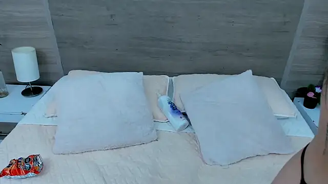 TifanyChill online show from 02.26.26