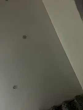 Snapshot of Kristis43 chatting on 11.17.25 Kristis43 online show from 11.17.25