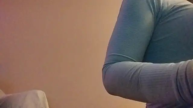 we8camgirl online show from 10.25.25