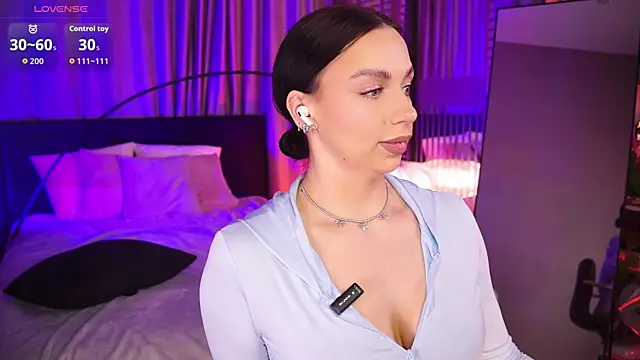 LunaNight online show from 12.16.25