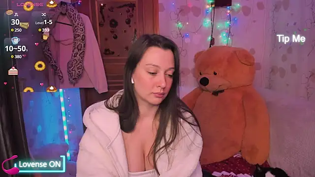 Snapshot of Lilly_Black88888 chatting on 02.15.25 Lilly Black88888 online show from 02.15.25