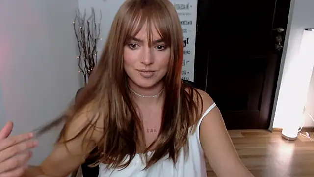 ChloeJewel1 online show from 11.25.25