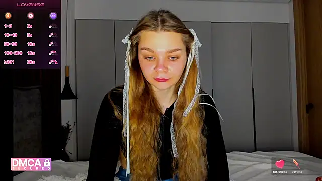 Snapshot of Molly_sweetie chatting on 01.09.26 Molly sweetie online show from 01.09.26