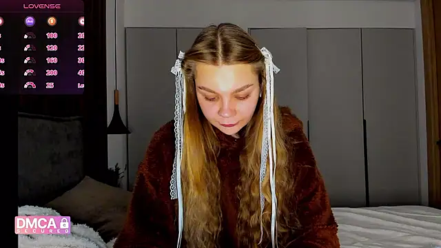 Snapshot of Molly_sweetie chatting on 01.12.26 Molly sweetie online show from 01.12.26