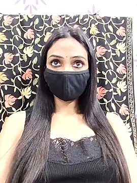 Snapshot of Yours-Bebo chatting on 02.20.25 Yours-Bebo online show from 02.20.25