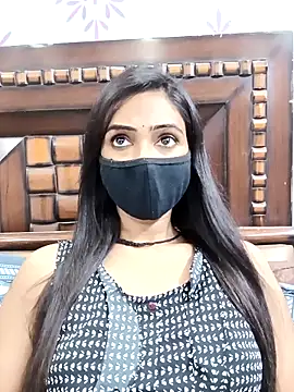 Snapshot of Yours-Bebo chatting on 09.25.25 Yours-Bebo online show from 09.25.25