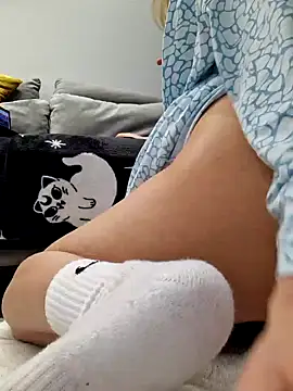 Snapshot of Miss____Mia_ chatting on 01.16.25 Miss    Mia  online show from 01.16.25