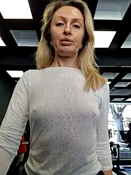 Snapshot of Miss____Mia_ chatting on 02.23.25 Miss    Mia  online show from 02.23.25