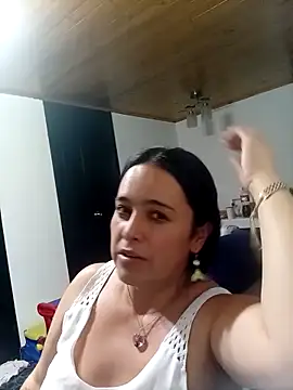 MagicStephany  online show from 02.05.26