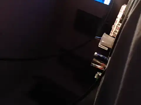 Snapshot of FleshlightFan chatting on 12.20.25 FleshlightFan online show from 12.20.25