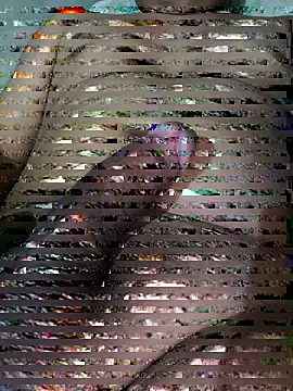 EZEL-59 online show from 10.31.25