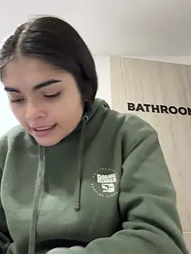 GiselOrtiz online show from 02.14.25