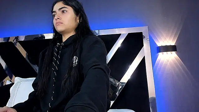 Snapshot of GiselOrtiz chatting on 06.23.26 GiselOrtiz online show from 06.23.26
