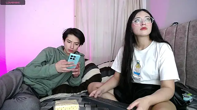 Pinkandyellowpokemon online show from 09.24.25