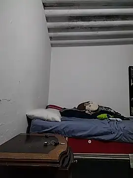 Danielitohot23cm online show from 12.02.25