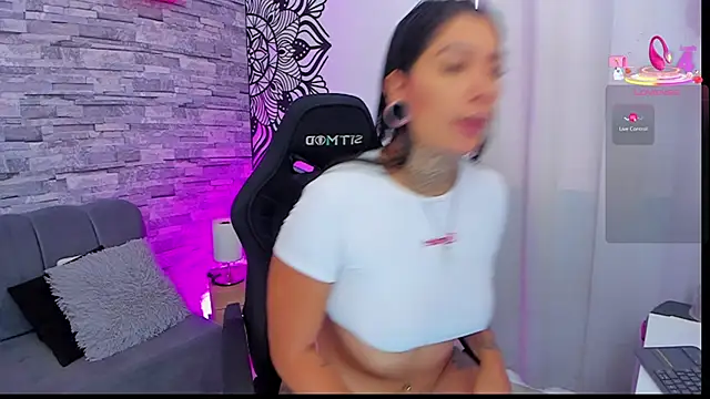 LouaneBourVip online show from 10.07.25