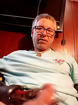 Snapshot of Pcsammy73 chatting on 01.13.25 Pcsammy73 online show from 01.13.25