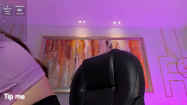 CorinneRusso online show from 06.14.26