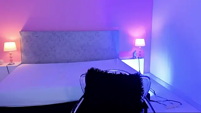 BlakmillerrGilson online show from 09.27.25