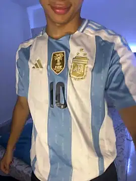 Leonarrrd 01 online show from 02.23.25