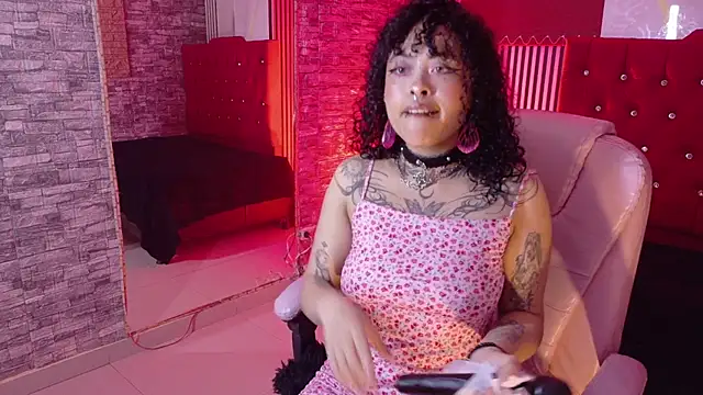 miahernadez303av online show from 07.25.26