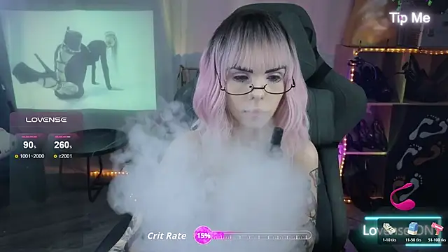 Kerry Kirk online show from 11.21.25