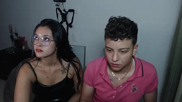 Snapshot of Antonella_Cruz02 chatting on 03.17.25 Antonella Cruz02 online show from 03.17.25