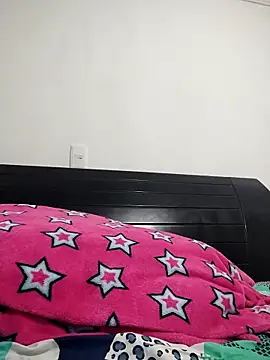 Snapshot of Dirty_Zoe chatting on 11.14.25 Dirty Zoe online show from 11.14.25