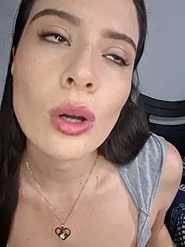 Snapshot of Zoe_Clark_ chatting on 02.19.26 Zoe Clark online show from 02.19.26