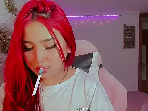 madisonx17 online show from 12.17.25